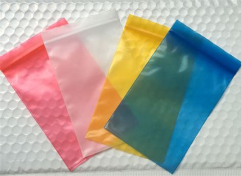 airtight ziplock bags for clothes.